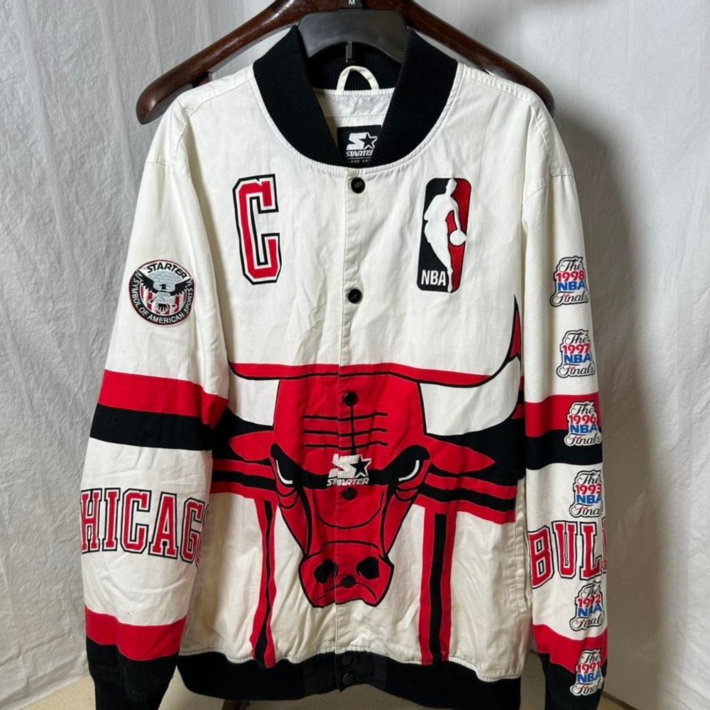 Vintage Starter Chicago Bulls NBA bomber jacket inbasketball Championship XXL